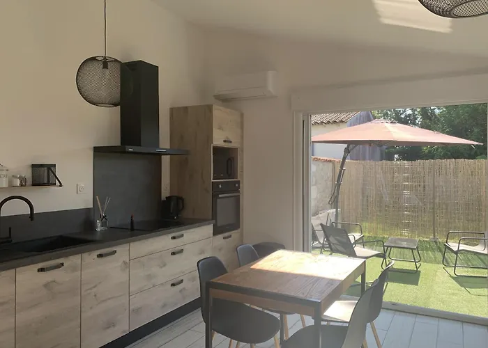 Vidago Maison Neuve Confort Avec Terrasse Privée *